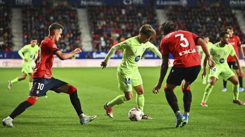 Đội hình Osasuna gặp Barcelona 02