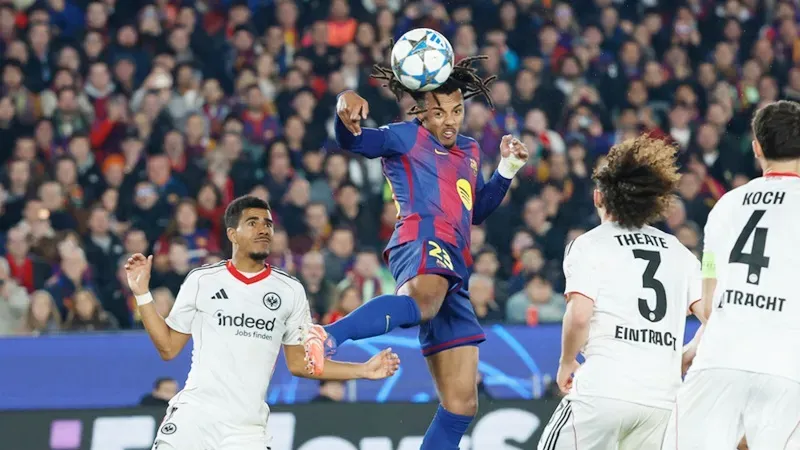 Bối cảnh và ý nghĩa của Barcelona đối đầu Frankfurt